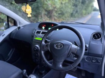 TOYOTA YARIS 1.33 Dual VVT-i TR MultiMode Euro 4 (s/s) 5dr