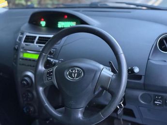 TOYOTA YARIS 1.33 Dual VVT-i TR MultiMode Euro 4 (s/s) 5dr