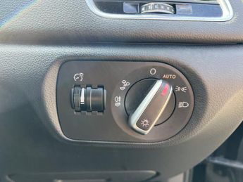 AUDI Q3 1.4 TFSI CoD S line Edition