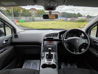 PEUGEOT 3008 1.6 VTi Active