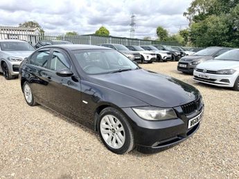 BMW 3 SERIES 2.0 318d SE Saloon