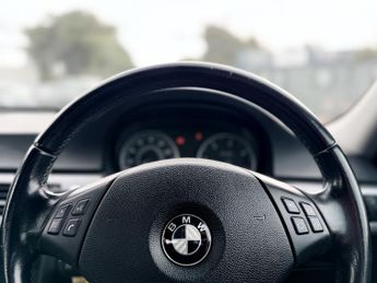 BMW 3 SERIES 2.0 318d SE Saloon