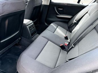 BMW 3 SERIES 2.0 318d SE Saloon