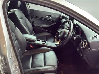 MERCEDES-BENZ A CLASS 1.5 A180d Sport (Premium) 7G-DCT Euro 6 (s/s) 5dr