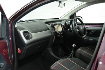 PEUGEOT 108 1.2 VTi PureTech Allure