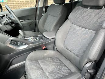 PEUGEOT 3008 1.6 e-HDi Active EGC Euro 5 (s/s) 5dr