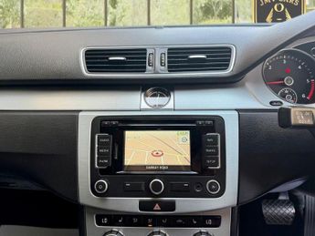 VOLKSWAGEN CC 2.0 TDI BlueMotion Tech R-Line DSG Euro 5 (s/s) 4dr