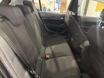 PEUGEOT 308 1.6 BlueHDi Active