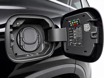 MERCEDES-BENZ EQA EQA 250+ 70.5kWh AMG Line
