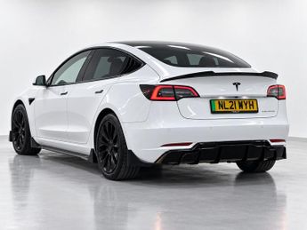 TESLA MODEL 3 (Dual Motor) Long Range