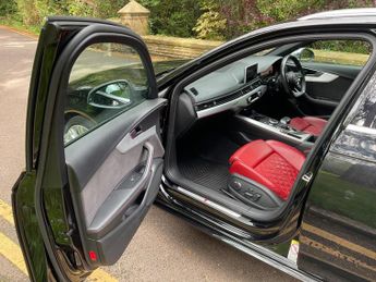 AUDI S4 AVANT 3.0 TFSI V6 Tiptronic quattro Euro 6 (s/s) 5dr