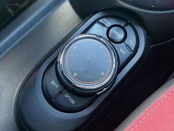 MINI HATCH 2.0 John Cooper Works Auto Euro 6 (s/s) 3dr