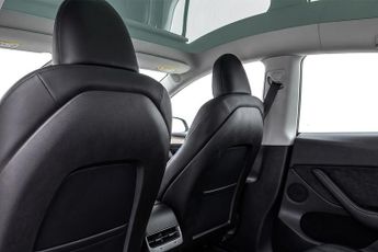 TESLA MODEL Y (Dual Motor) Long Range
