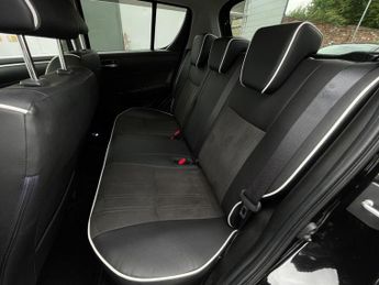SUZUKI SWIFT 1.2 SZ4 Auto Euro 5 5dr