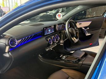 MERCEDES-BENZ A CLASS 2.0 A35h MHEV AMG Touring Edition (CAT S)