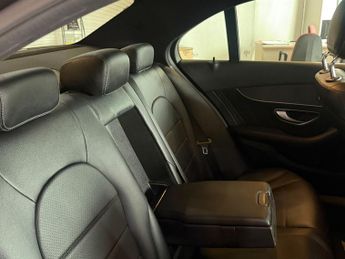 MERCEDES-BENZ C CLASS 2.1 C250d AMG Line(CAT S)