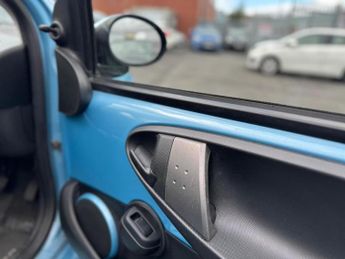 TOYOTA AYGO 1.0 VVT-i Move MultiMode Euro 5 5dr