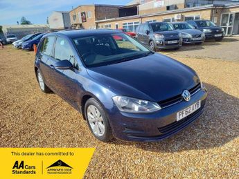 Volkswagen Golf TDi 1.6 TDI BlueMotion Tech SE Euro 5 (s/s) 5dr