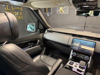 LAND ROVER RANGE ROVER 4.4 P530 V8 Autobiography