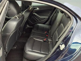 MERCEDES-BENZ A CLASS 1.5 A180d Sport (Executive) 7G-DCT Euro 6 (s/s) 5dr