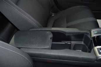 HONDA CIVIC 1.0 VTEC Turbo SR