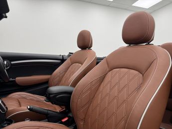 MINI CONVERTIBLE 2.0 Convertible Cooper S Exclusive