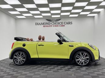 MINI CONVERTIBLE 2.0 Convertible Cooper S Exclusive