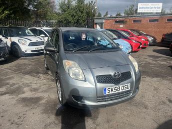TOYOTA YARIS 1.3 VVT-i TR