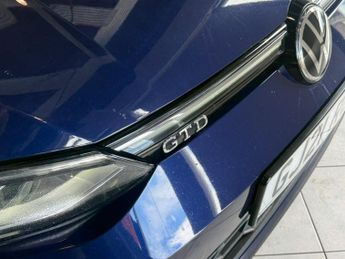 VOLKSWAGEN GOLF 2.0 TDI GTD