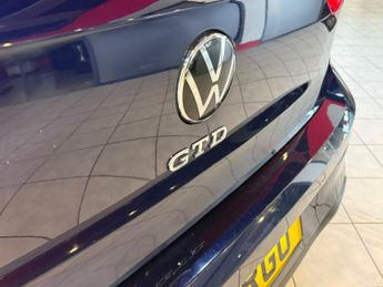 VOLKSWAGEN GOLF 2.0 TDI GTD