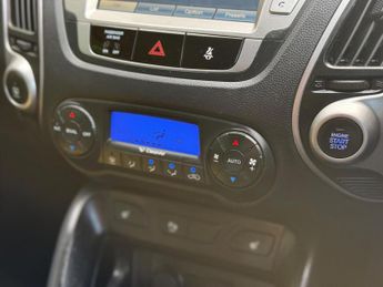 HYUNDAI IX35 1.7 CRDi Premium Euro 5 (s/s) 5dr