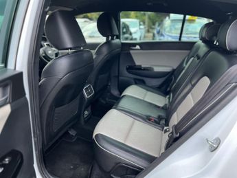 KIA SPORTAGE 2.0 CRDi GT-Line