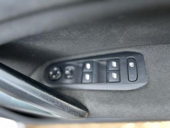 PEUGEOT 308 1.2 PureTech Allure
