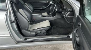MERCEDES-BENZ CLC CLASS 1.8 CLC180K Sport