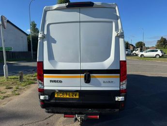IVECO DAILY 2.3 TD 12V 35S 3520