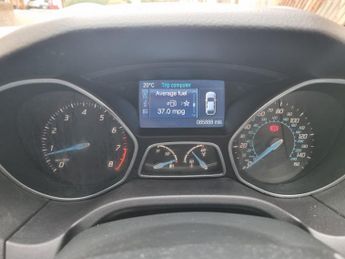 FORD FOCUS 1.6 T EcoBoost Titanium X