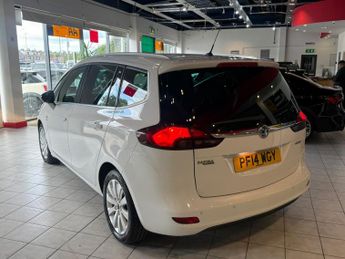 VAUXHALL ZAFIRA TOURER 1.4 T 16V SE
