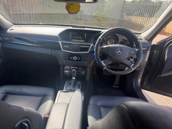 MERCEDES-BENZ E CLASS 1.8 E200 CGI BlueEfficiency Avantgarde