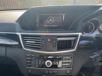 MERCEDES-BENZ E CLASS 1.8 E200 CGI BlueEfficiency Avantgarde