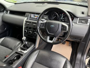 LAND ROVER DISCOVERY SPORT 2.0 eD4 SE