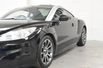 PEUGEOT RCZ 2.0 HDi Sport