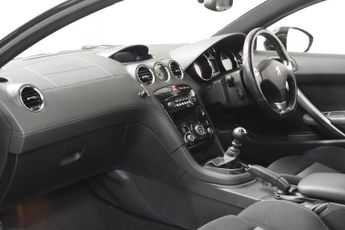 PEUGEOT RCZ 2.0 HDi Sport