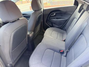 KIA RIO 1.3 2