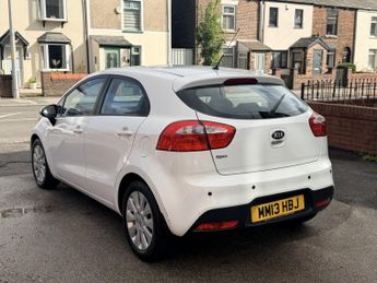 KIA RIO 1.3 2