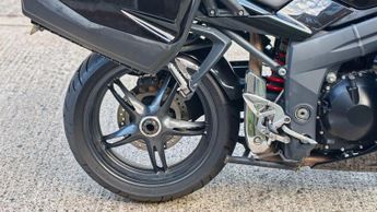 TRIUMPH SPRINT ST 1050 