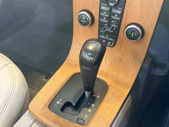 VOLVO C70 2.4 D5 SE
