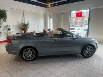 VOLVO C70 2.4 D5 SE