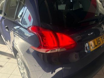 PEUGEOT 2008 1.6 e-HDi Active