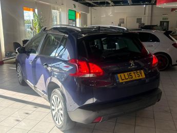 PEUGEOT 2008 1.6 e-HDi Active