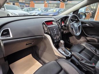 VAUXHALL ASTRA 1.6 16V Elite